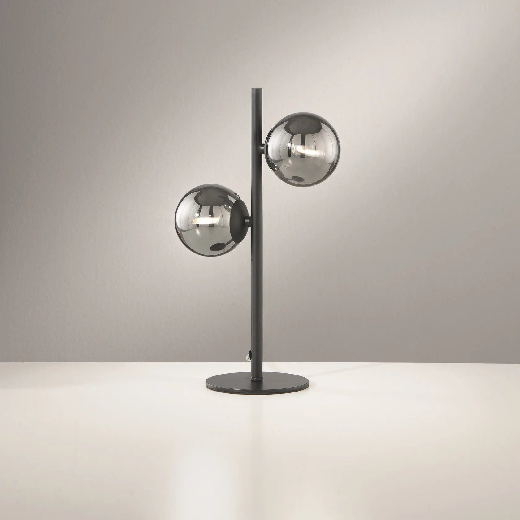 Nero / Si Lampada da tavolo HONEY (L2)