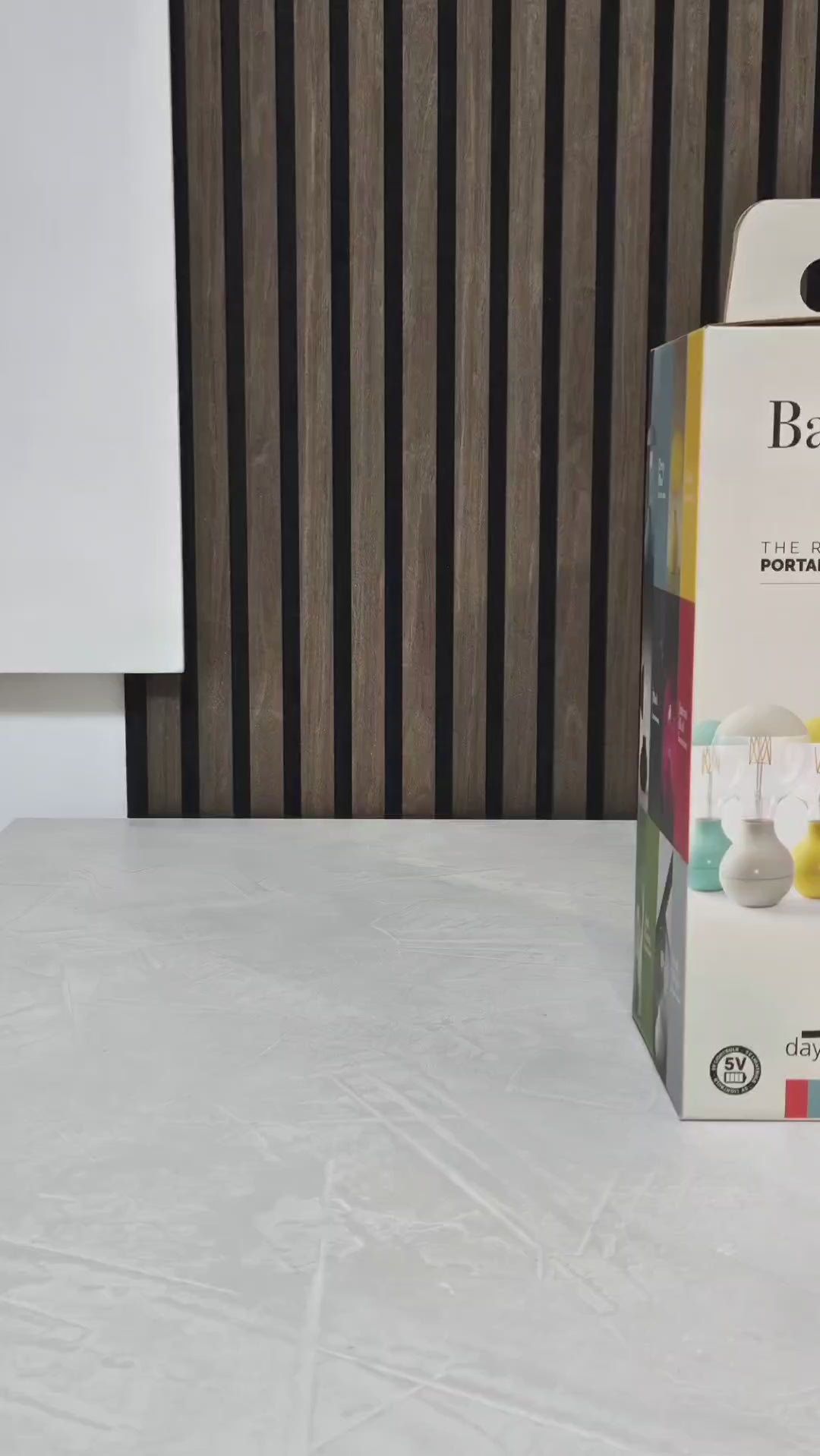 BALLERINA "VERDE TIFFANY" - Lampada Portatile a Batteria Innovativa